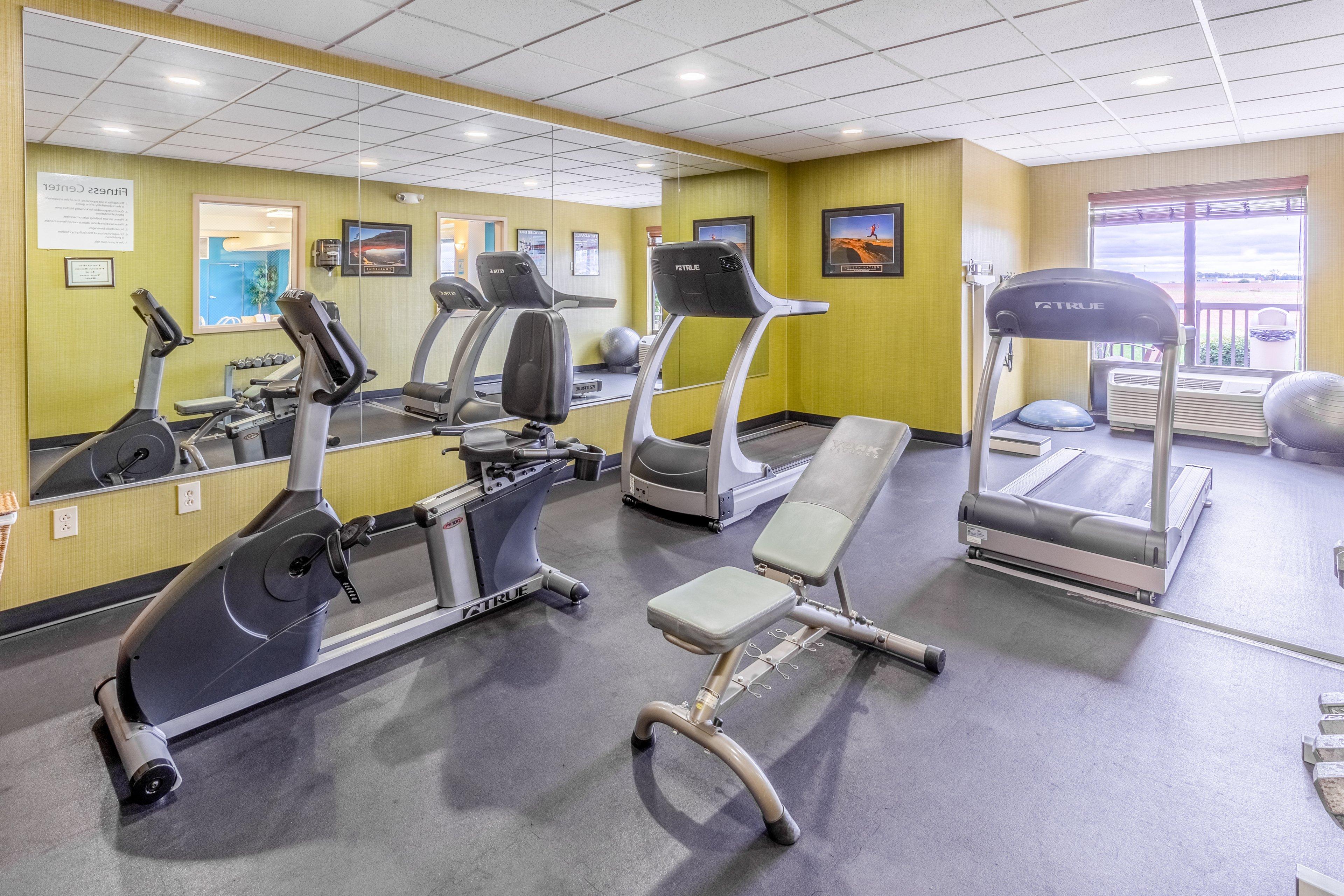 Holiday Inn Express Hotel & Suites Bowling Green By Ihg Eksteriør billede