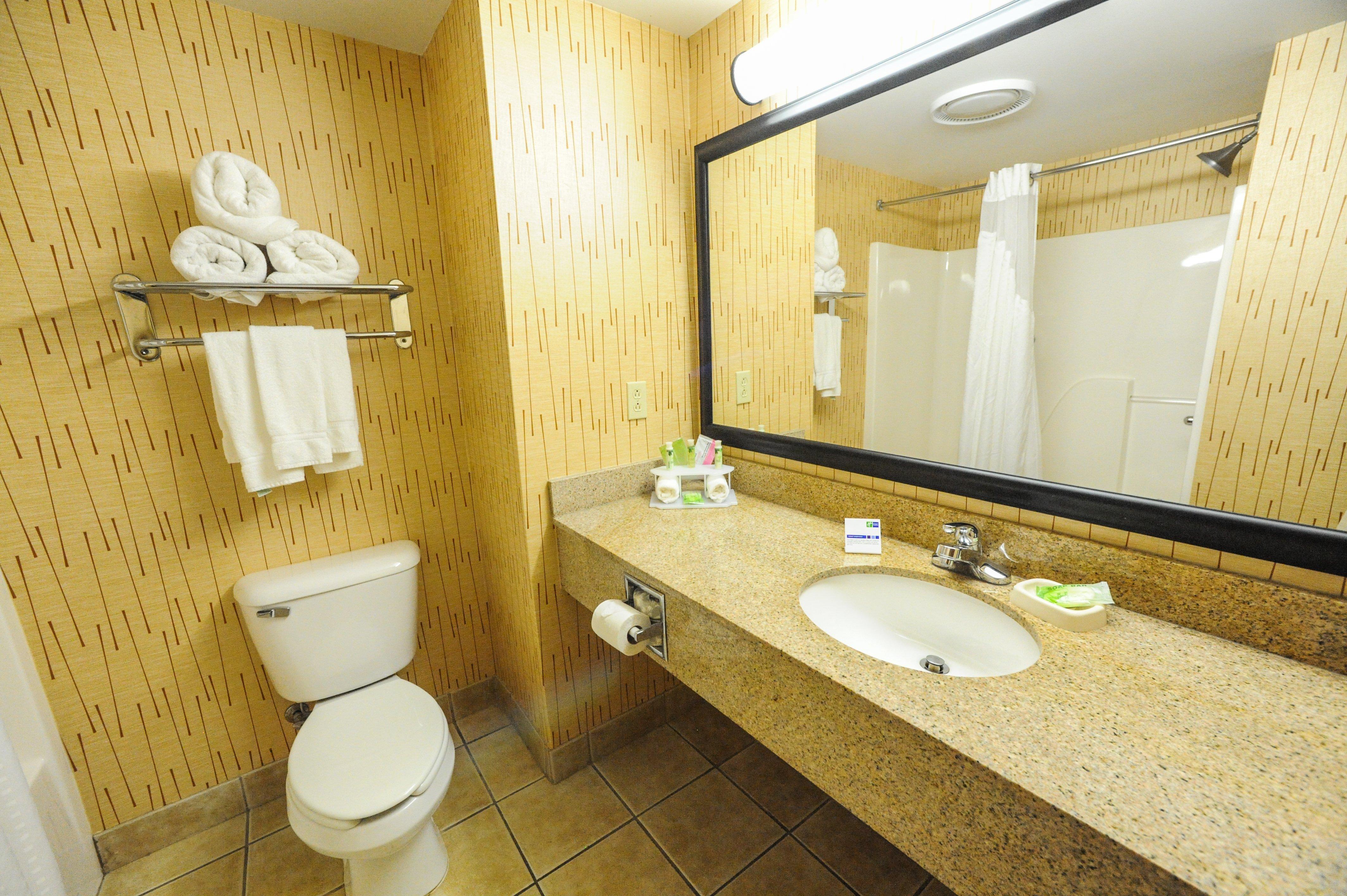 Holiday Inn Express Hotel & Suites Bowling Green By Ihg Eksteriør billede
