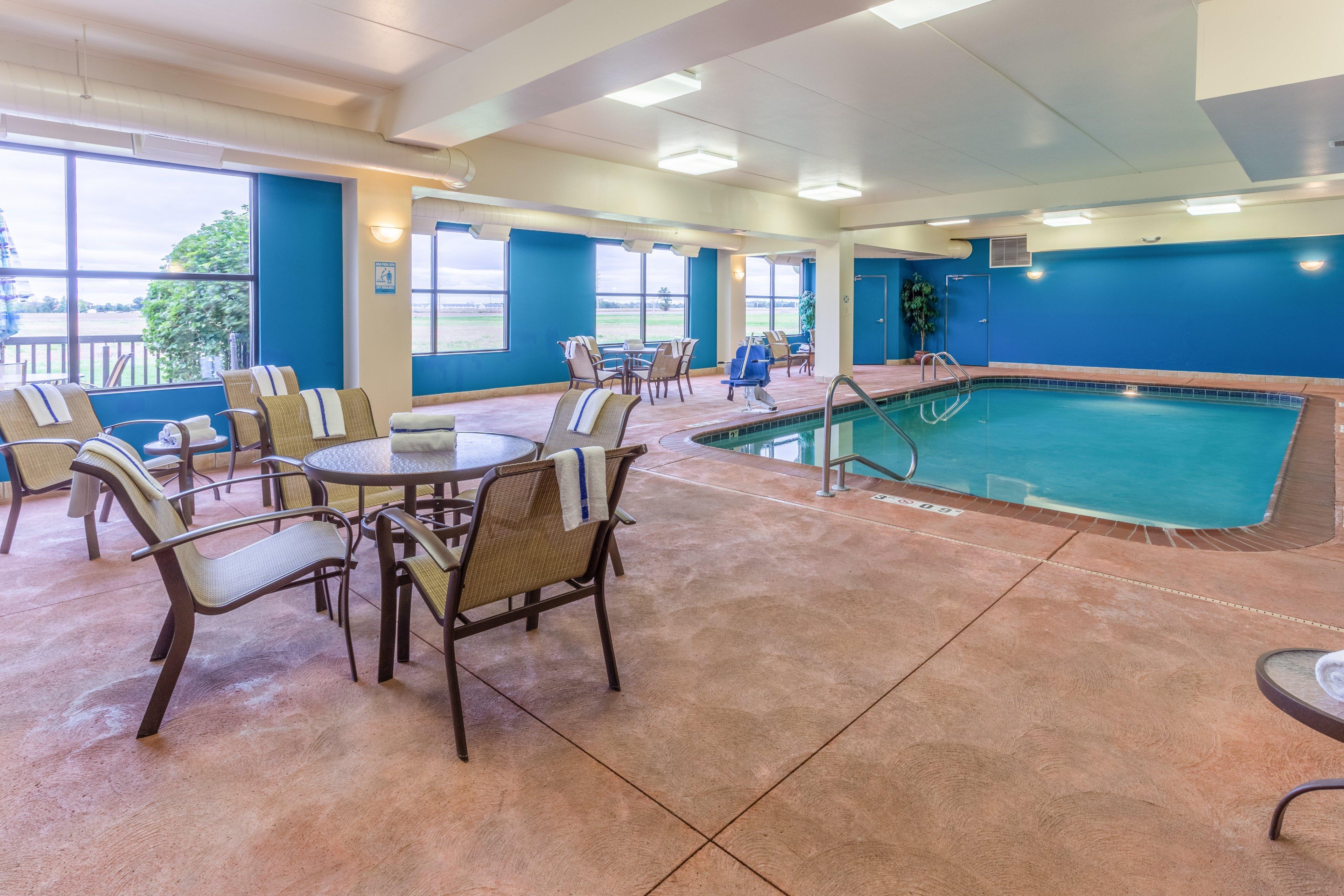 Holiday Inn Express Hotel & Suites Bowling Green By Ihg Eksteriør billede