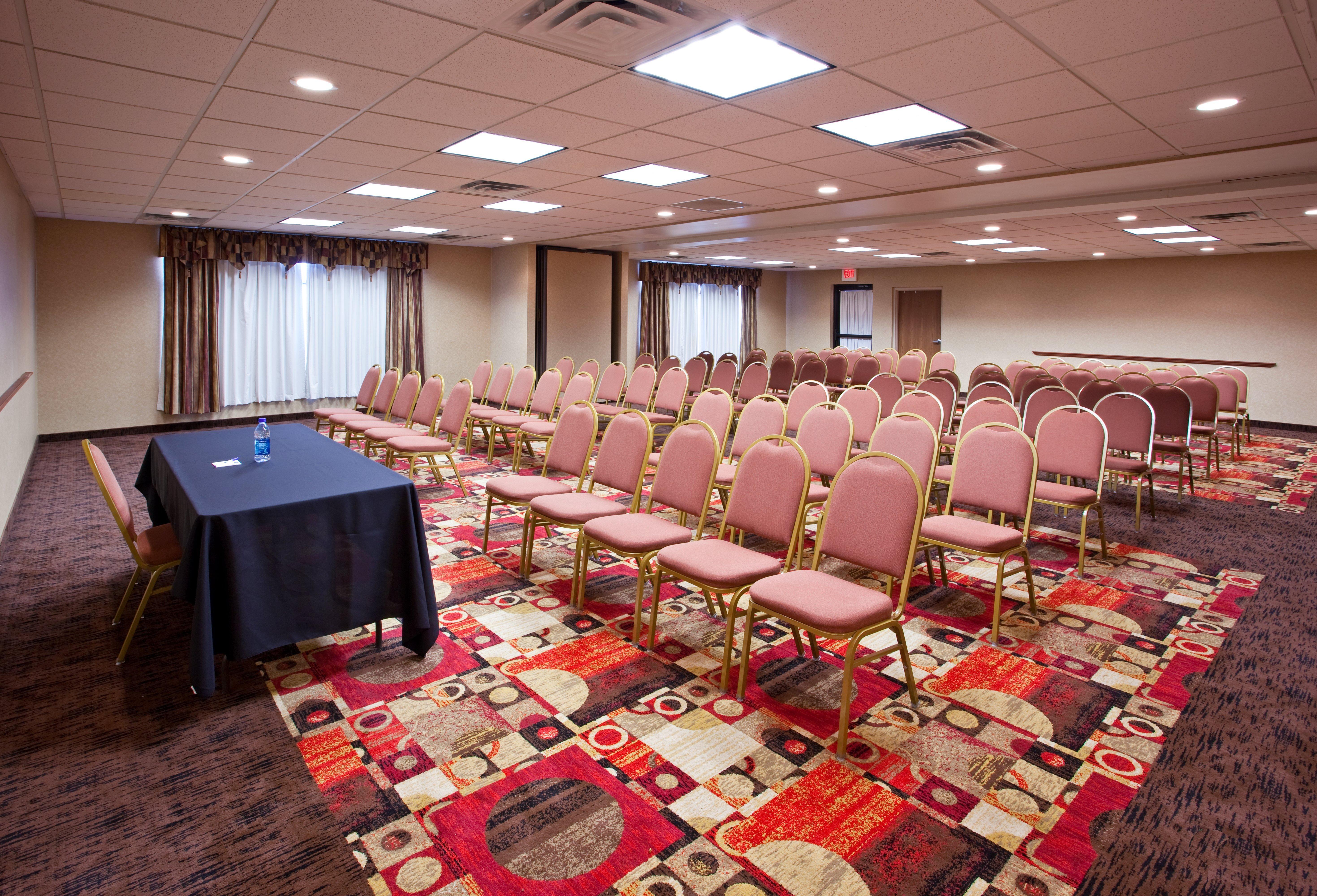 Holiday Inn Express Hotel & Suites Bowling Green By Ihg Eksteriør billede
