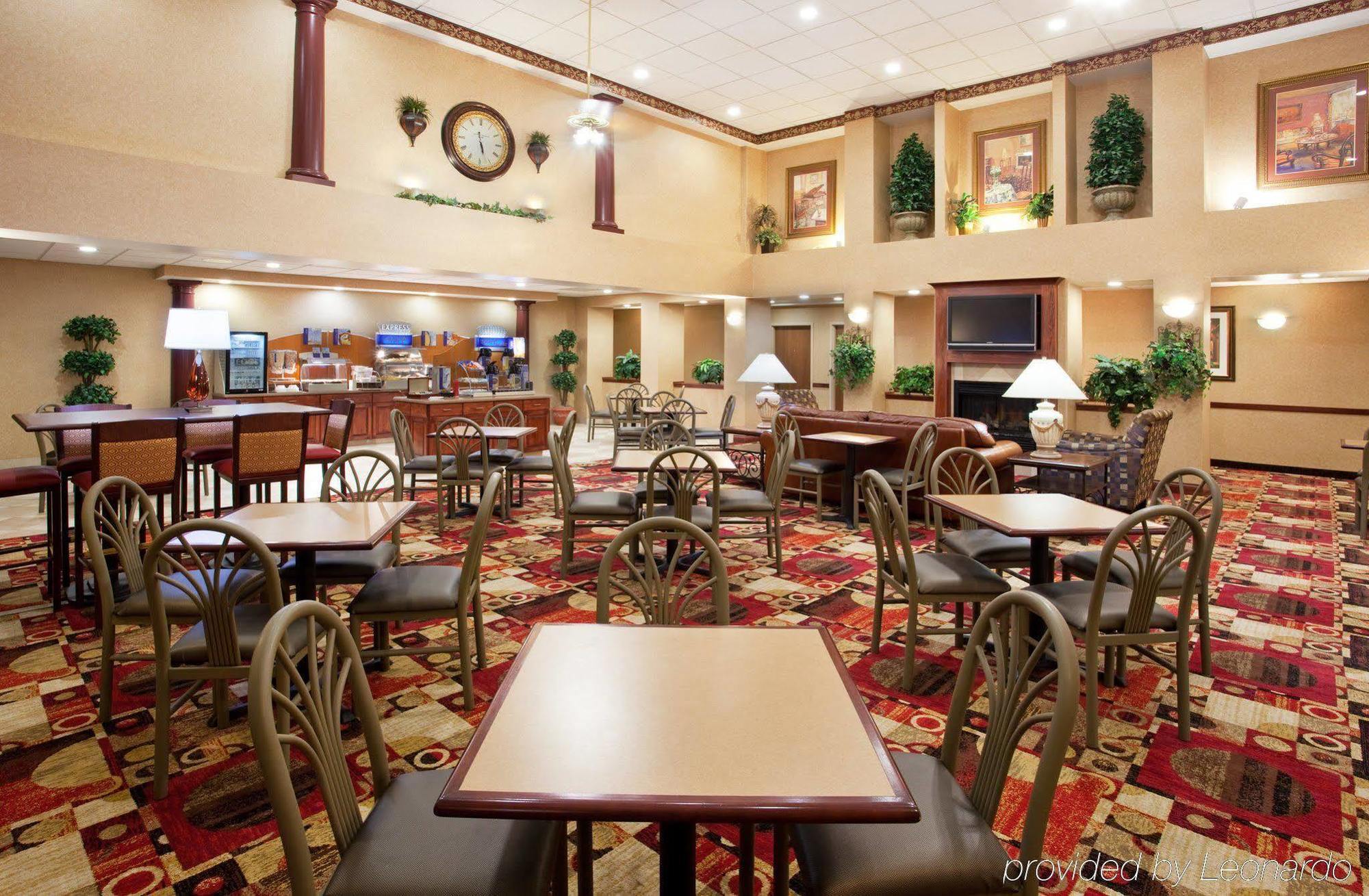 Holiday Inn Express Hotel & Suites Bowling Green By Ihg Restaurant billede