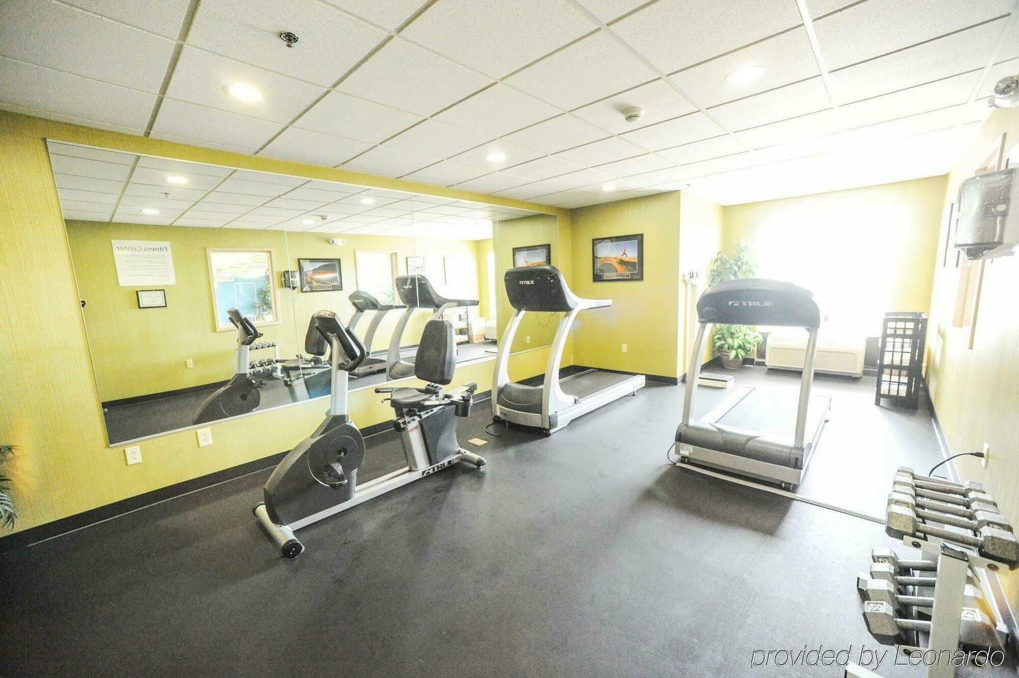 Holiday Inn Express Hotel & Suites Bowling Green By Ihg Eksteriør billede